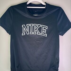 Nike Black Short Sleeve Tee